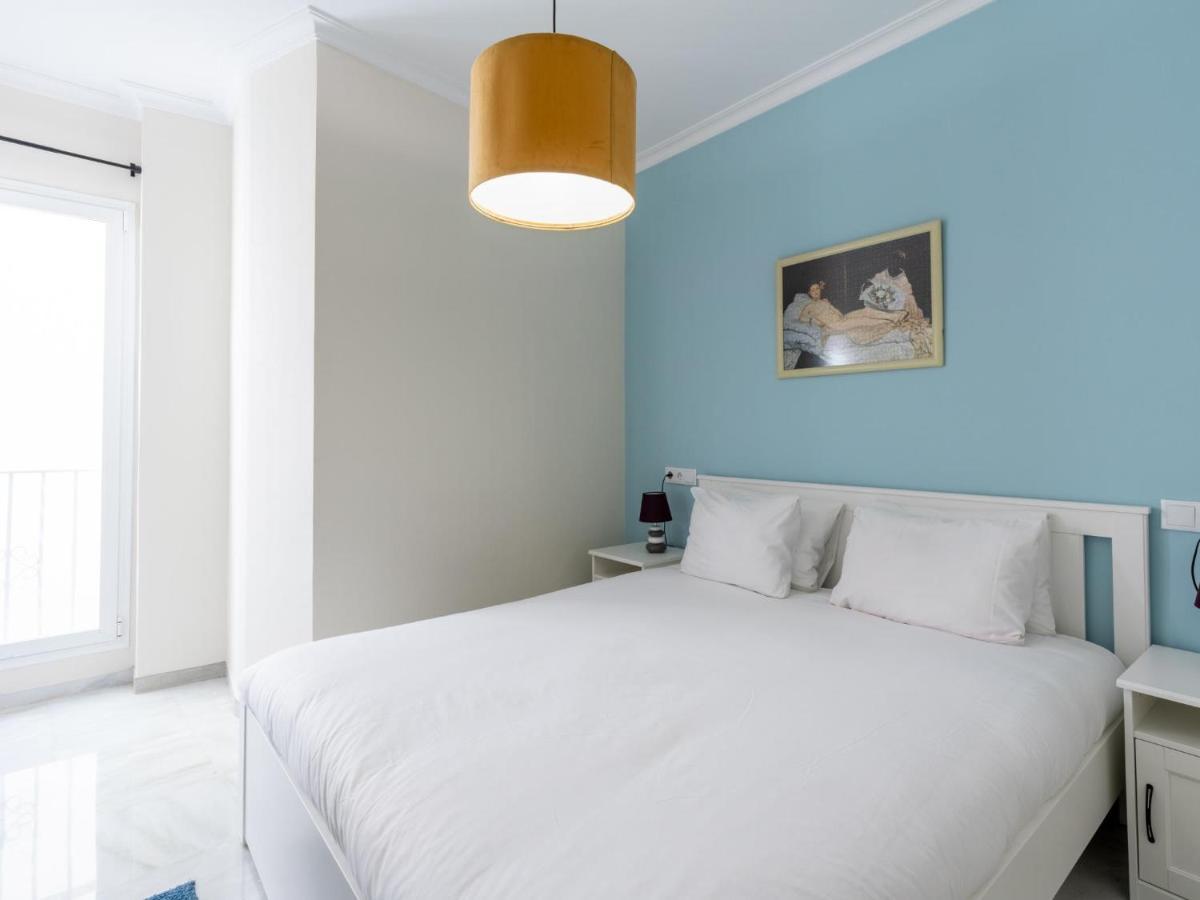 Holi-Rent Penthouse Penuelas Sevilha Exterior foto